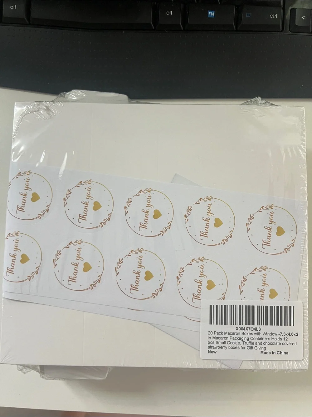 (MAKE AN OFFER) 20 Pack Macaron Boxes with Window - 7.3x4.6x2